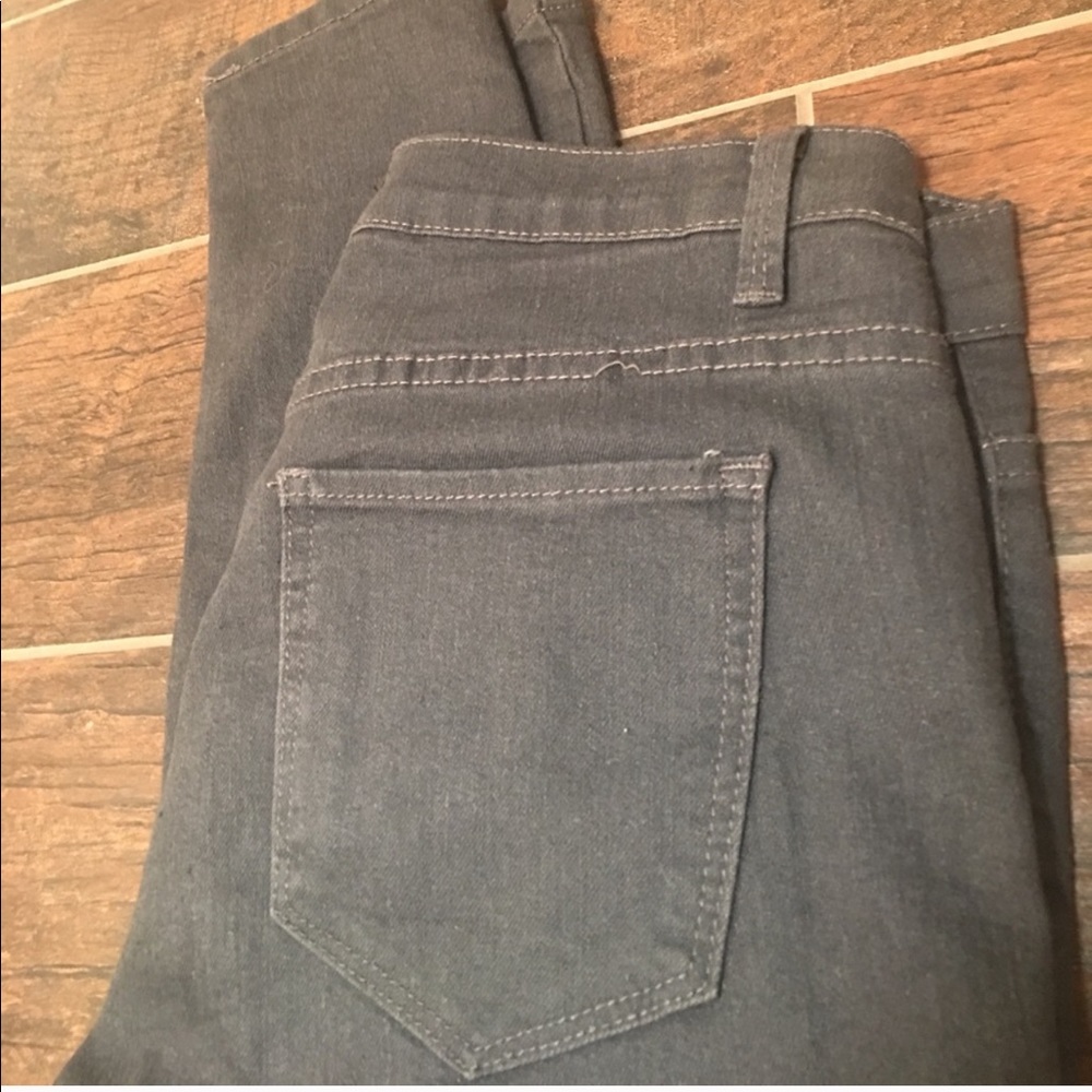 R Forever 21 - grey skinny jeans jeggings SZ 28